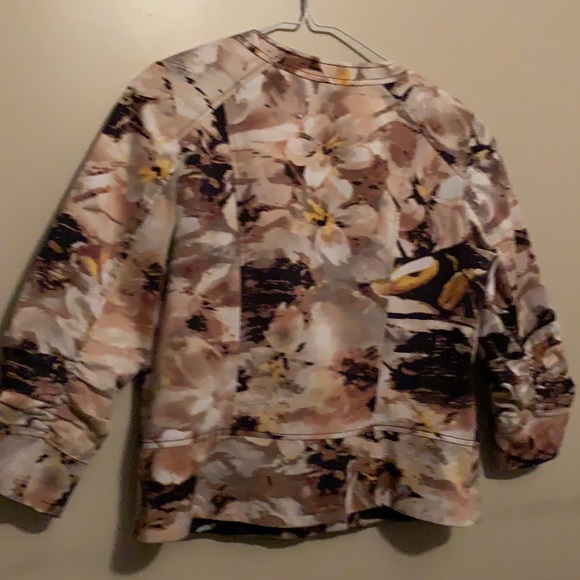 Coldwater Creek Jacket Size 6 excellent condition - Picture 4 of 5